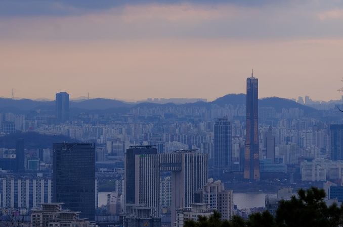 [부동산] 서울 ‘탈출’ 35년 만에 최소… 주택 공급 확대가 ‘탈서울’ 막았다