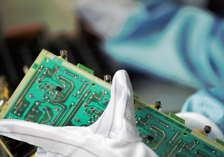 “성과급 7억 원의 꿈”… SK하이닉스, AI 반도체 호황에 전임직 대규모 채용